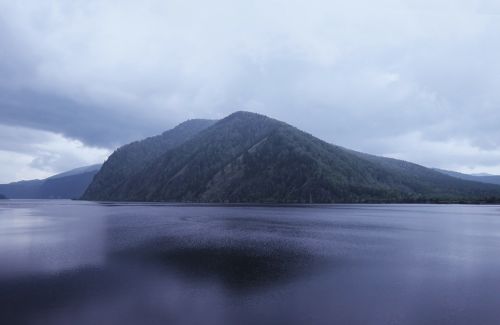 mountain water reflections