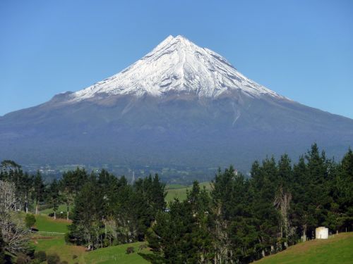 mountain new zealand countryside