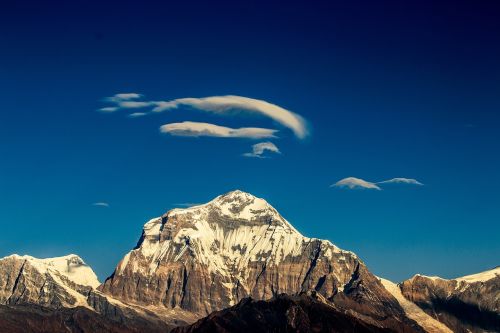 mountain dhaulagiri himalaya