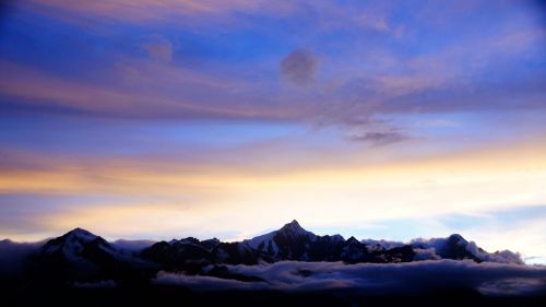 mountain nature cloud