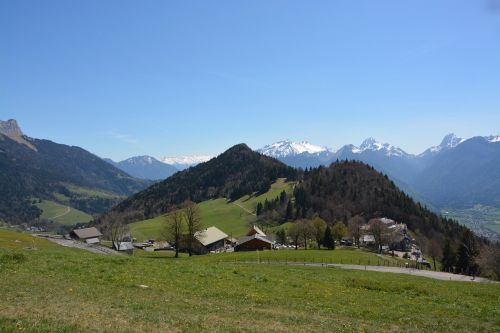 mountain village hautes alpes