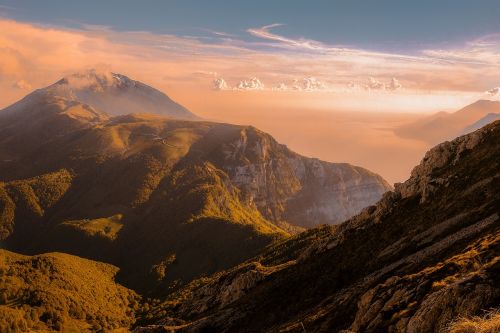 mountain highland cloud