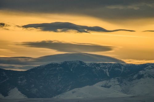 mountain highland cloud