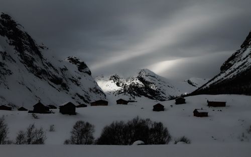 mountain clouds sky