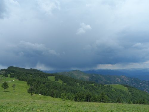 mountain the scenery blue