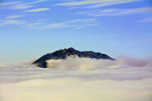 mountain fog clouds