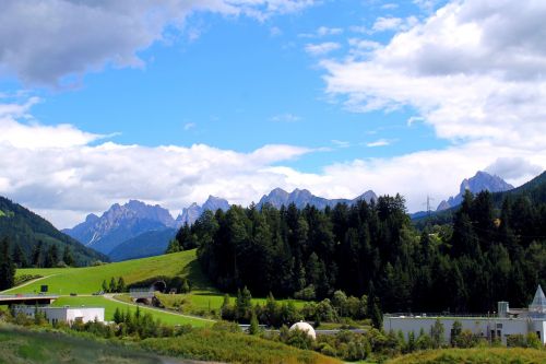 mountain panoramic nature