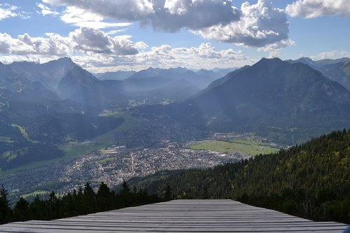 mountain  landscape  city