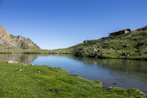 mountain  mountains  nature