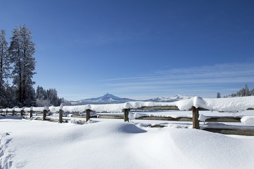 mountain  snow  fence
