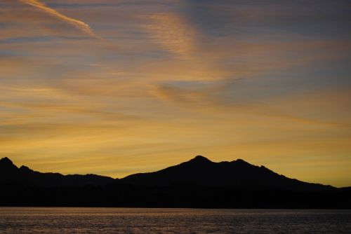 mountain landscape abendstimmung