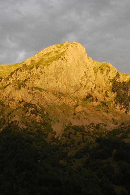 mountain pyrenees jaca