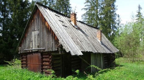 mountain hut abandoned history