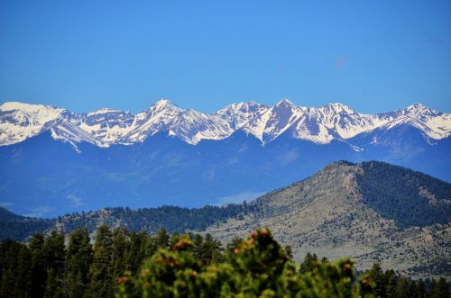 mountain range mountains range