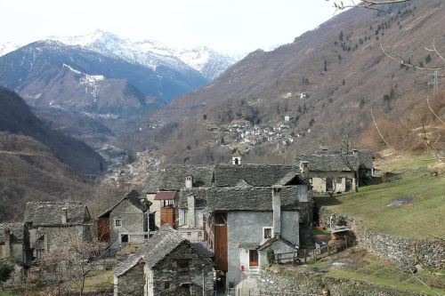 mountain village north italy alpine village