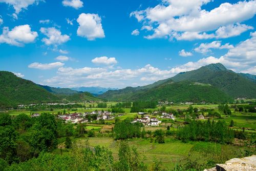 mountain village village cloud