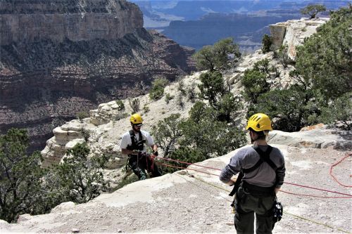 mountaineering climbing grand canyon