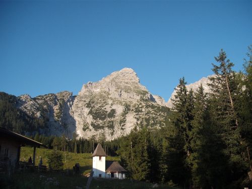 mountains alpine hut watzmann