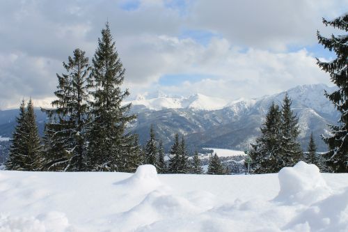 mountains winter view