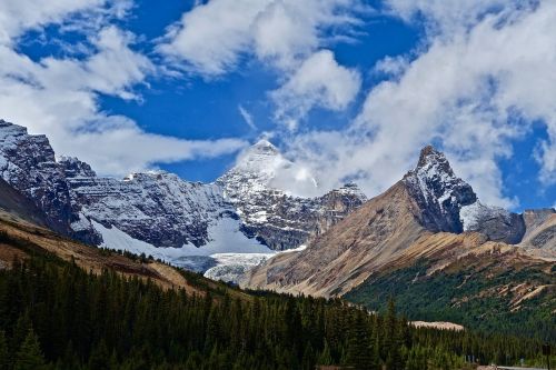 mountains landscape colourful