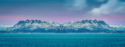 mountains sea symmetry