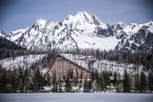 mountains  winter  landscape