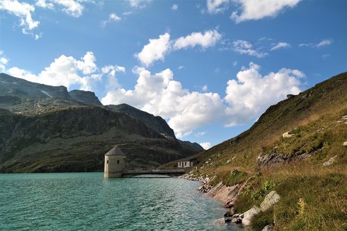 mountains  lake  alpine