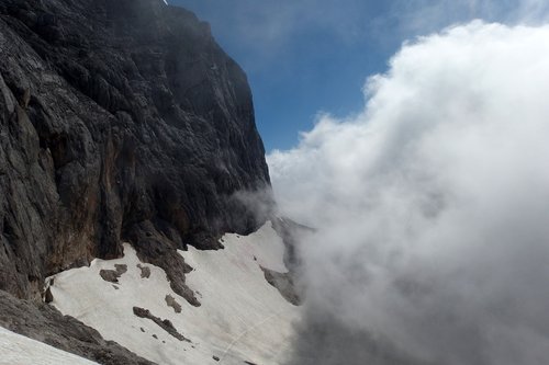 mountains  snow  landscape