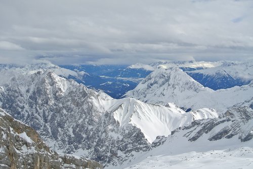 mountains  winter  snow