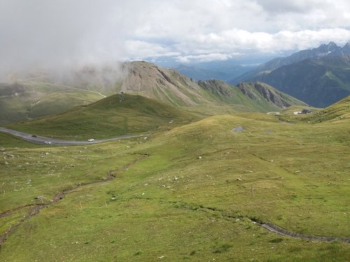 mountains  clouds  plateau