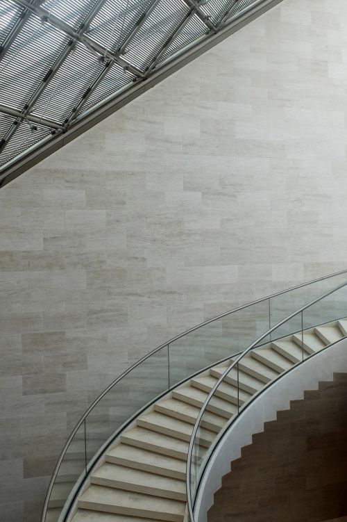 mudam luxembourg staircase