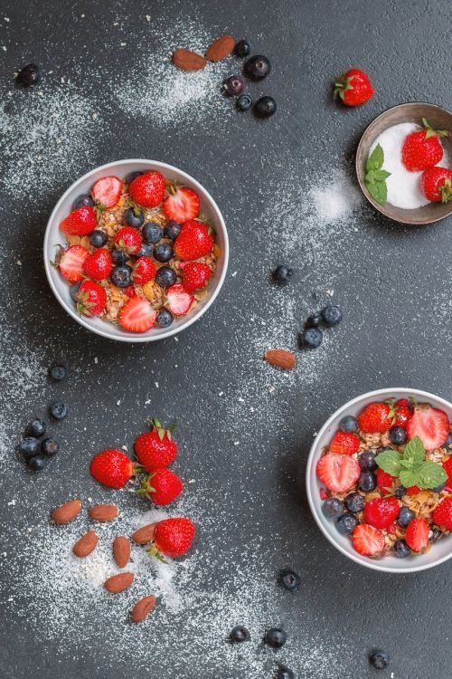 müesli fruits breakfast