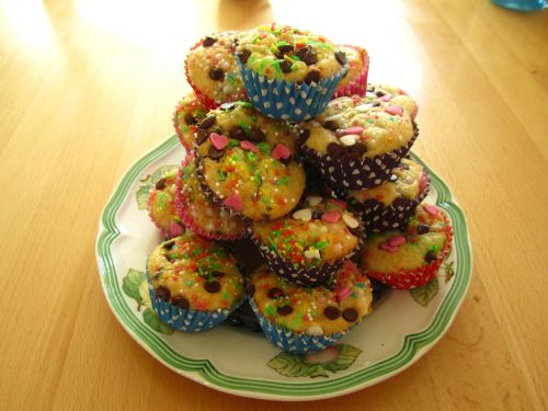 muffins colorful baked