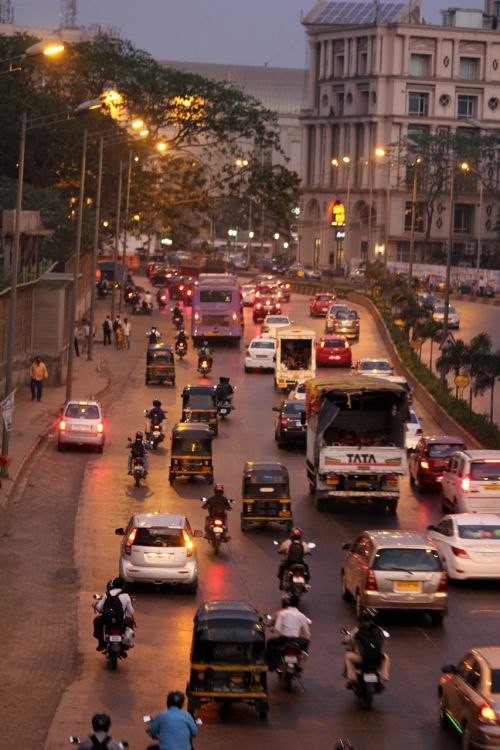 mumbai street city