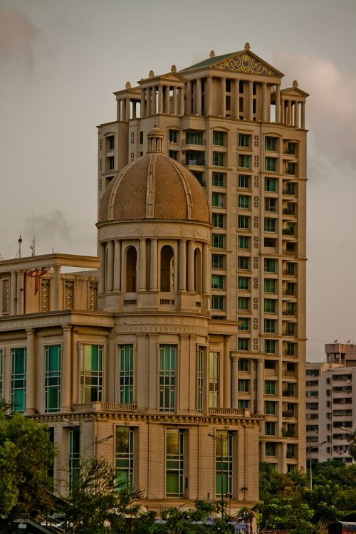 mumbai building temple