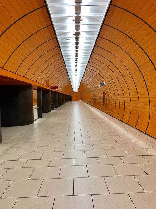 munich  marienplatz  metro