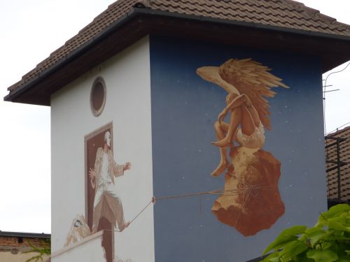 mural building painting