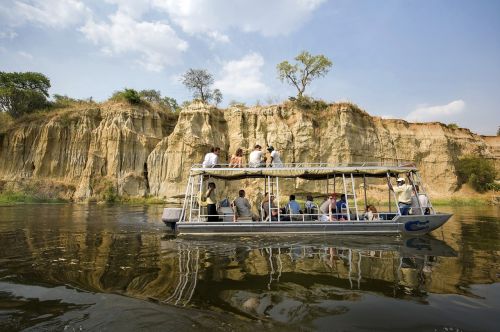 murchison national park uganda tourists