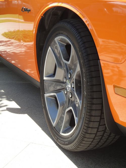 muscle car challenger orange