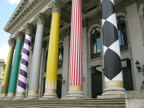 museum munich columnar