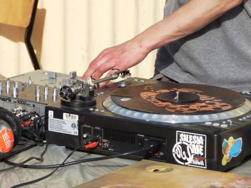 music motherboard turntable