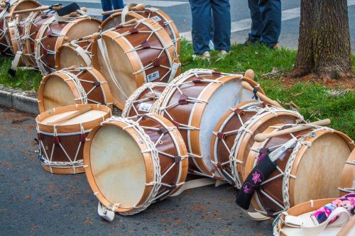 music drums brown