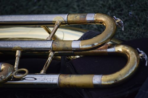music musical instruments horns