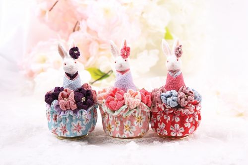 music box rabbit pink