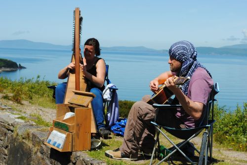 musical instruments music street music