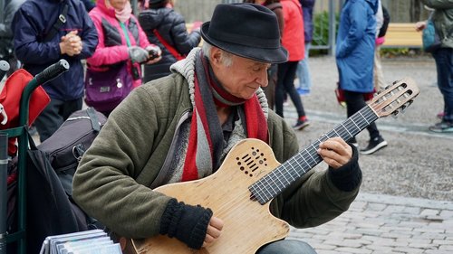 musician  artist  street