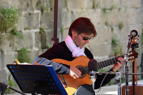 musician guitar street musicians