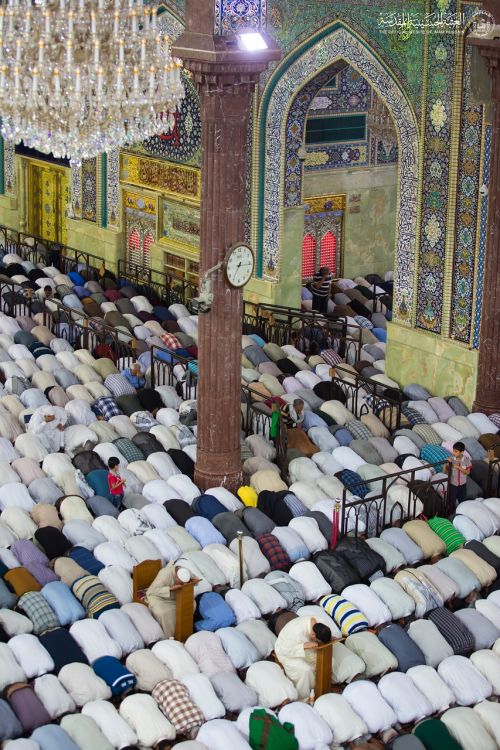 muslim pray people