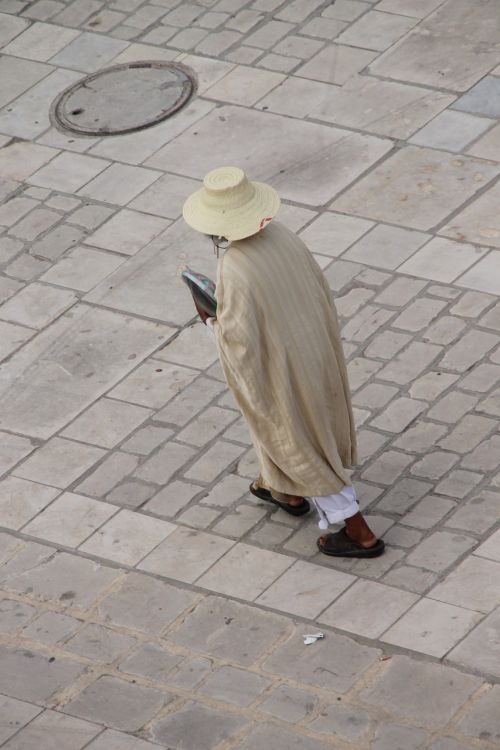 muslim robes traditional