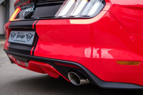 mustang gt red